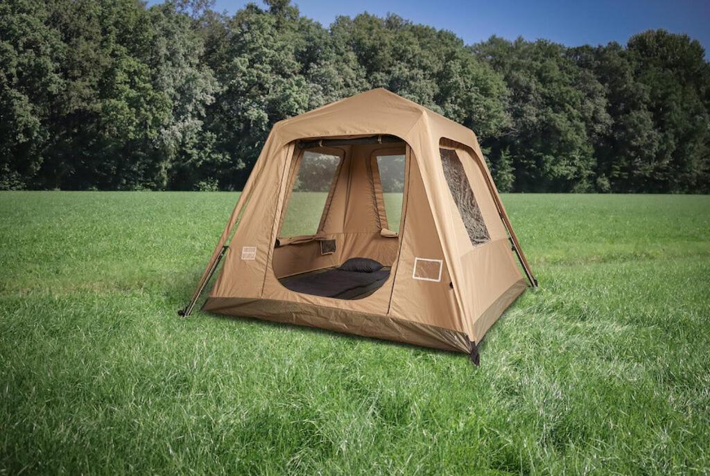 100 Jaar Tt Circuit Assen 2025 Glamping Incl Stroom Exterior photo