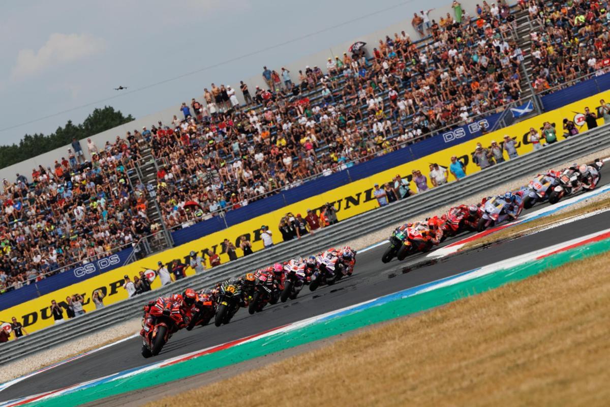 100 Jaar Tt Circuit Assen 2025 Glamping Incl Stroom Exterior photo